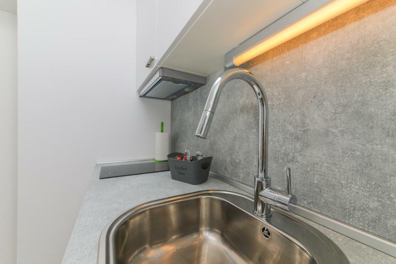 Apartment M&J Supetar Kültér fotó