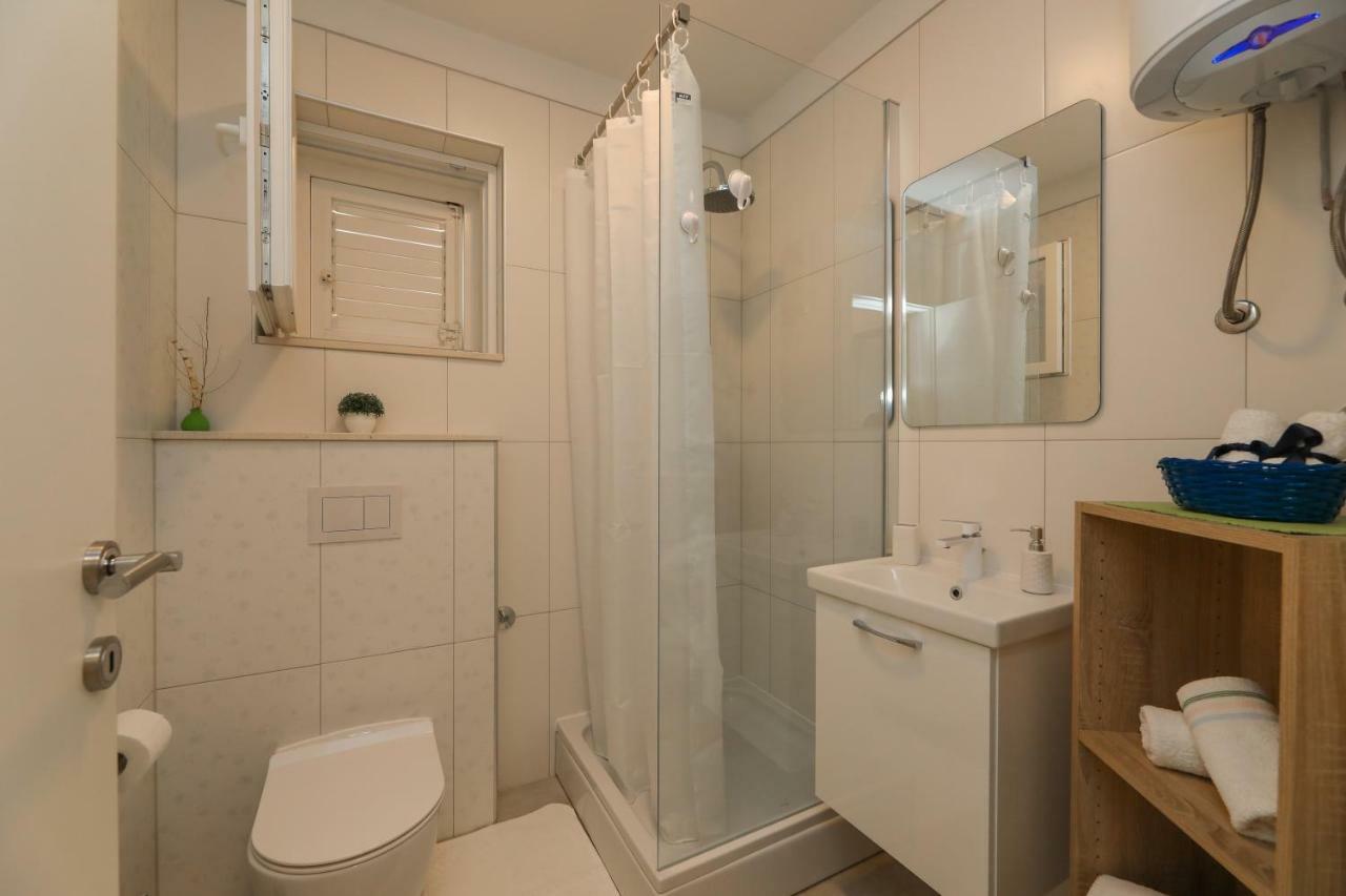 Apartment M&J Supetar Kültér fotó
